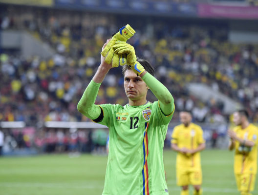 Fotbal: Portarul Ciprian Tătăruşanu s-a retras de la echipa naţională a României