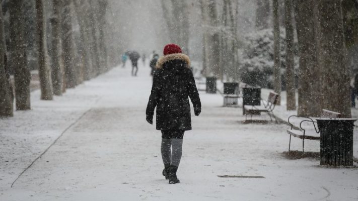 Spania: Madridul îngheţat se pregăteşte de cea mai puternică ninsoare din ultimele decenii
