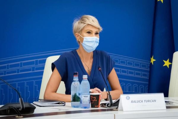 Turcan: Viziunea în privinţa ajutoarelor sociale e sprijinirea celor vulnerabili şi încurajarea muncii pentru cei apţi de muncă