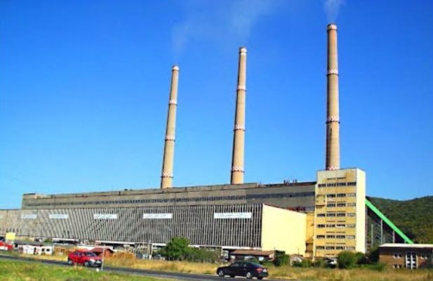 Hunedoara: Termocentrala Mintia oprită din lipsă de cărbune; 4.500 de apartamente din Deva fără căldură