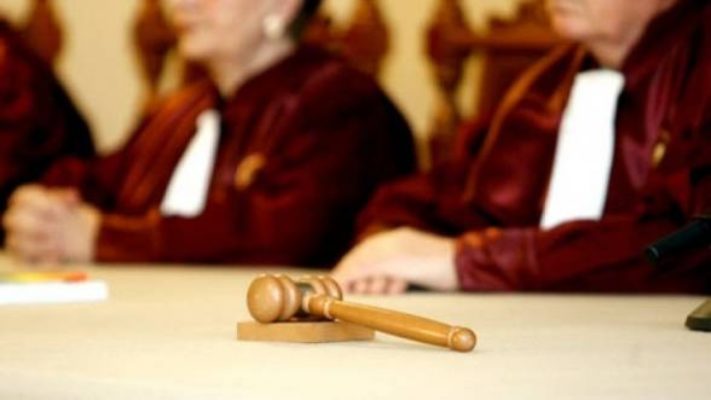 USR PLUS despre decizia CCR referitoare la evazionişti: O lege constituţională nu înseamnă că este şi oportună