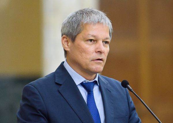 Cioloş: Instituţiile statului să se autosesizeze de urgenţă în privinţa mesajului antisemit cu ameninţări adresat actriţei Maia Morgenstern