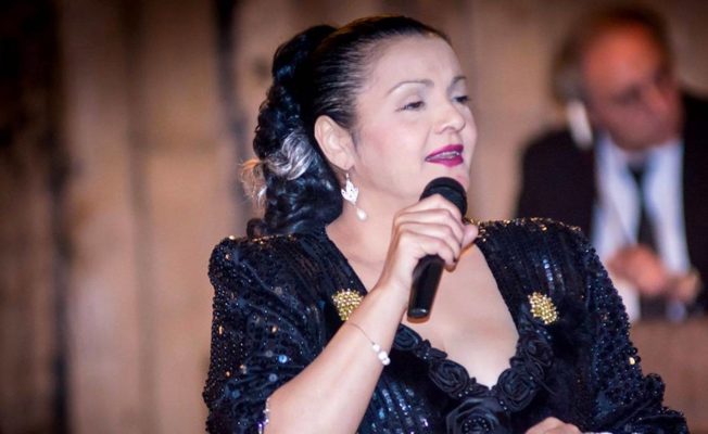 Cântăreaţa de muzică de petrecere Cornelia Catanga a murit (fişă biografică)