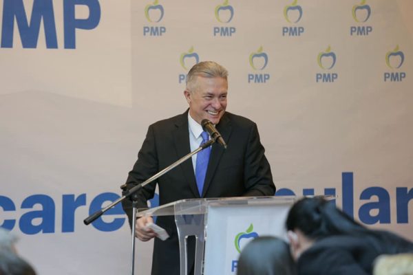 Prahova: Cristian Diaconescu, ales preşedinte al PMP şi desemnat candidat al partidului la prezidenţialele din 2024
