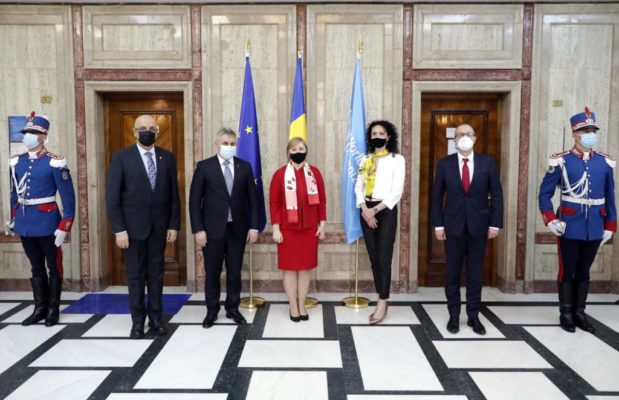 Bode (MAI), întâlnire cu o delegaţie OMS: Este important să ne concentrăm pe reconstrucţia sistemelor publice afectate de pandemie