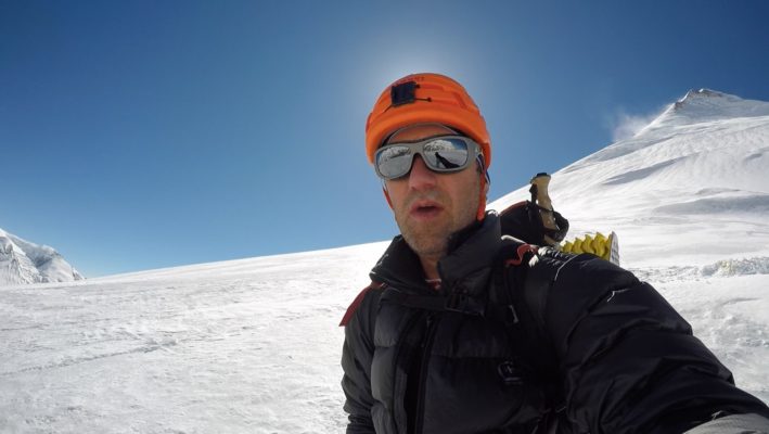 Alpinism: Horia Colibăşanu a decis să întrerupă expediţia pe muntele Dhaulagiri