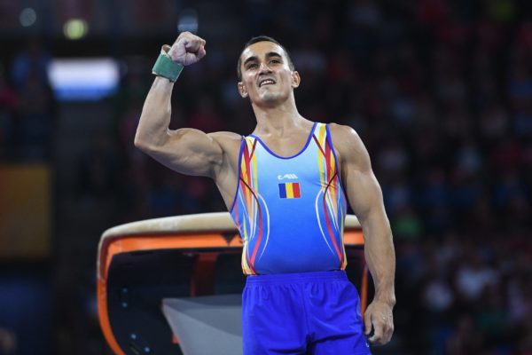 Gimnastică artistică: Marian Drăgulescu, medaliat cu argint la sărituri, la Cupa Mondială de la Varna