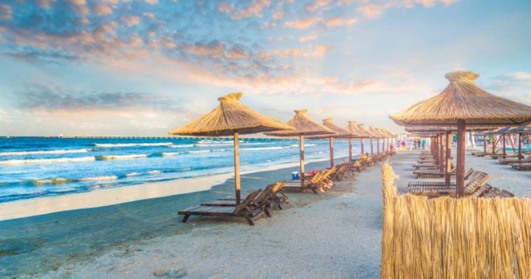 Peste 50 de hoteluri vin cu aproape 4.000 de oferte în cadrul programului “Litoralul pentru Toţi”, la tarife de la 40 de lei/noapte
