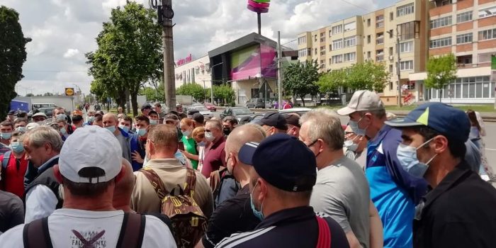 Arad: Peste 400 de salariaţi aflaţi în grevă, daţi în judecată de compania Astra Rail