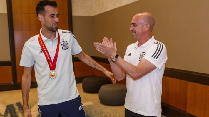 Fotbal – EURO 2020: Sergio Busquets a primit o medalie de aur din partea federaţiei spaniole
