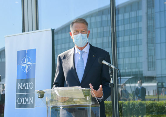 VIDEO Iohannis: Scutul antirachetă are numai rol defensiv; nu intenţionăm să atacăm pe nimeni cu el