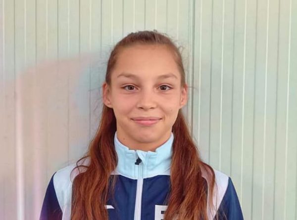 Lupte: Alexandra Voiculescu se va bate pentru aur la Mondialele de cadeţi