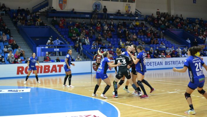 Handbal feminin: CSM Bucureşti a câştigat la Bistriţa, în Liga Naţională