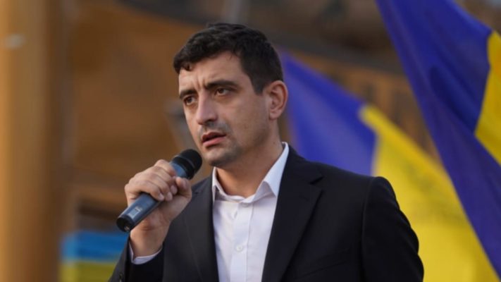 Simion (AUR): Instituţiile abilitate din statul român trebuie să cerceteze dacă Serviciile pun guvern
