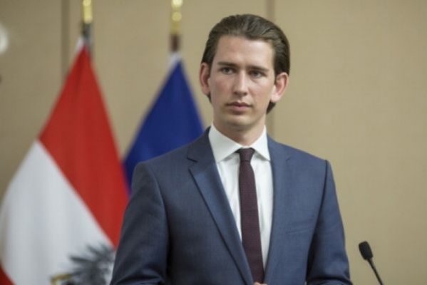 Procurorii austrieci îl investighează pe cancelarul Sebastian Kurz sub suspiciunea de corupţie