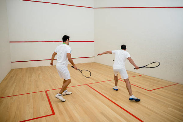 Squash: Dumitru Goian şi Andreea Ghiorghişor au câştigat Cupa României