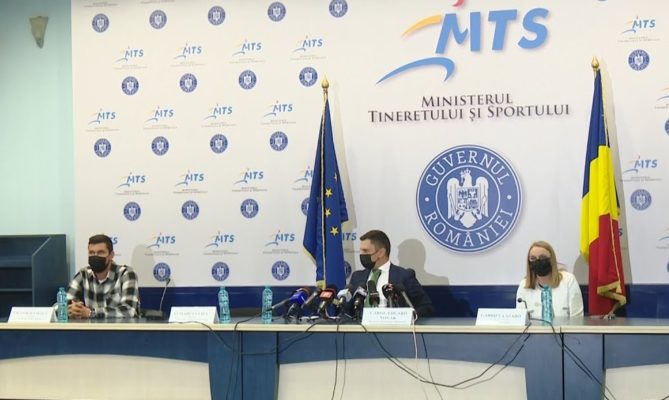 VIDEO Zeci de campioni români, implicaţi într-o campanie pro-vaccinare iniţiată de MTS