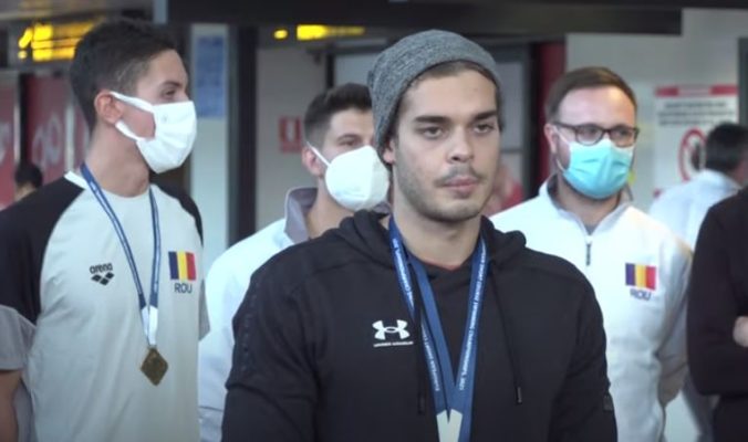 VIDEO Înot: Robert Glinţă, mulţumit de medaliile de la CE, având în vedere că nu a tratat competiţia cu ‘maximă seriozitate’