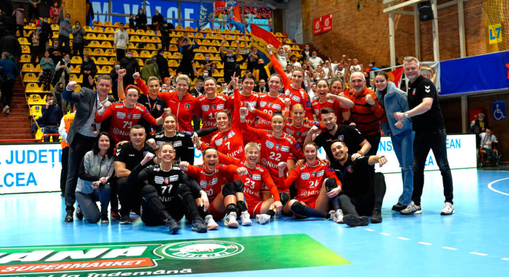 Handbal feminin: SCM Râmnicu Vâlcea a debutat cu o victorie clară în grupele EHF European League