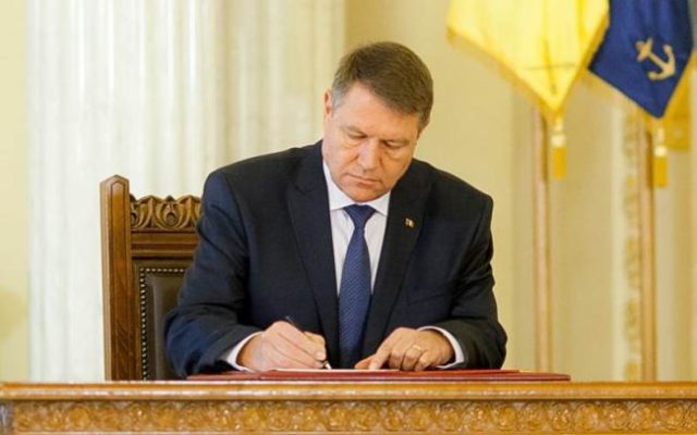 Lege promulgată: Strategie privind educaţia pentru mediu transpusă în programe începând cu anul şcolar 2023-2024