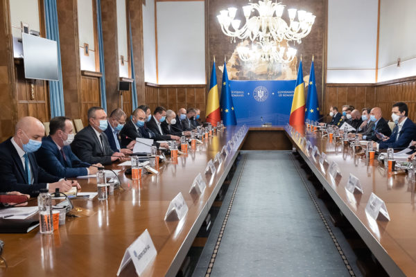 Prima reuniune a Comitetului interministerial pentru energie; premierul a cerut o abordare integrată