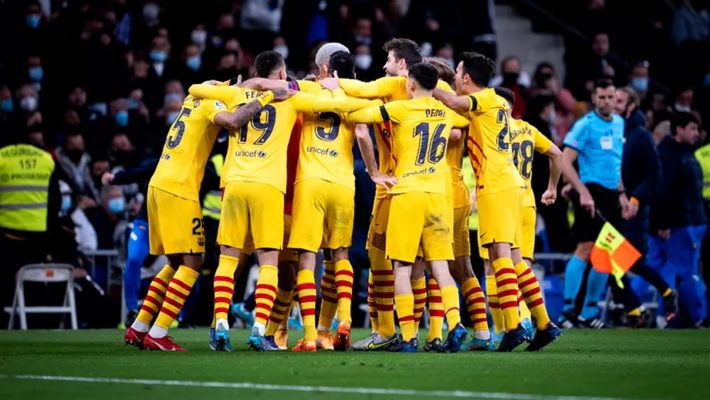 Fotbal: FC Barcelona a învins-o pe Real Madrid cu 4-0 pe Bernabeu