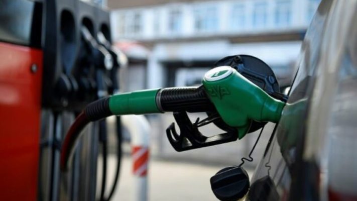 MOL a ieftinit carburanţii cu aproape un leu vineri dimineaţa; preţurile au coborât sub 9 lei/litru în Bucureşti