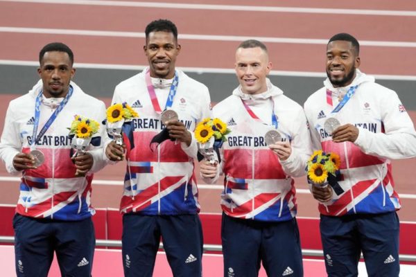 Atletism / Dopaj: Ştafeta de 4×100 m a Marii Britanii, somată să returneze medaliile de argint cucerite la JO 2020
