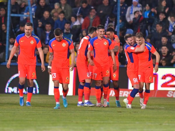 Fotbal – Liga I: Farul Constanţa – FCSB 0-4, în play-off