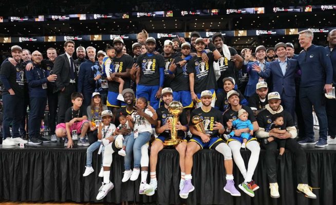 Baschet: Golden State Warriors, campioană a NBA pentru a şaptea oară în istoria sa