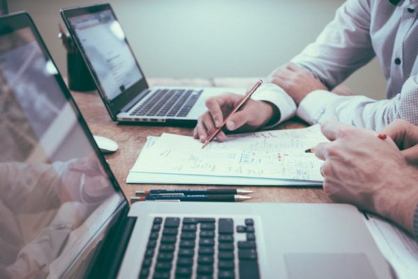 Industria IT din România contribuie la elaborarea documentului european care va reglementa pieţele de date în următorul deceniu