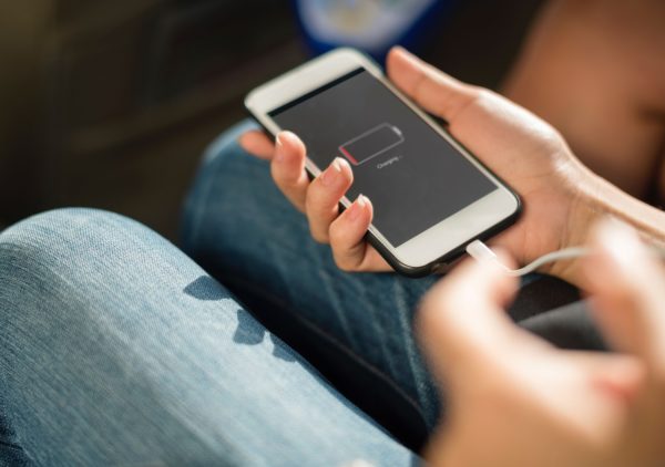 UE a ajuns la un acord cu privire la încărcătorul universal pentru telefoanele mobile