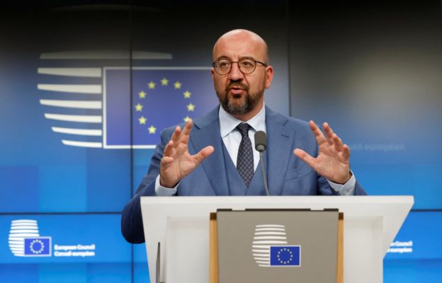 Ucraina şi Republica Moldova devin oficial candidate la aderarea la UE