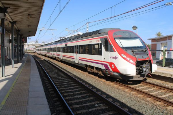 Circulaţia trenurilor de mare viteză în Spania a fost suspendată din cauza unor cabluri furate