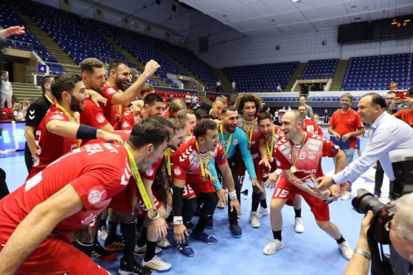 Handbal masculin: CS Dinamo Bucureşti a cucerit Supercupa României