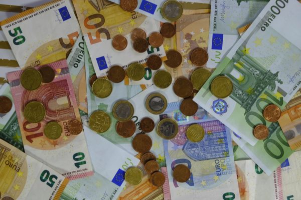 Economia spaniolă a crescut mai mult decât se estima în T2, în urma majorării exporturilor