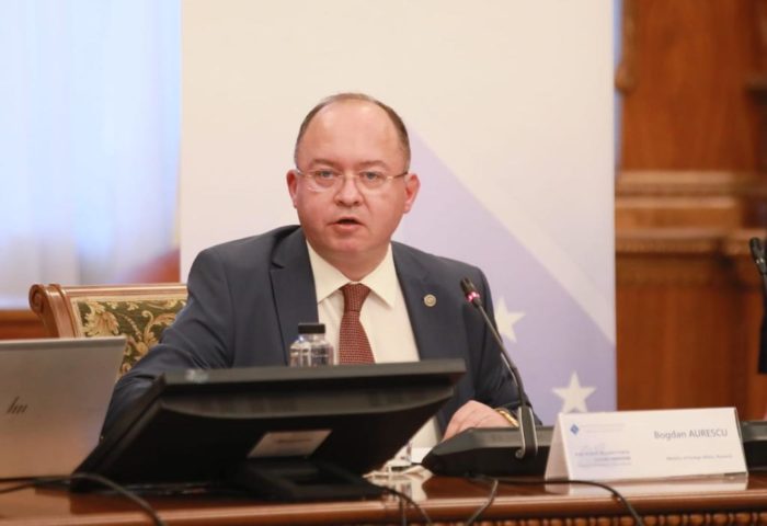 Ministrul Aurescu, discuţii la Paris cu preşedintele Franţei şi omologul suedez despre aderarea României la Schengen