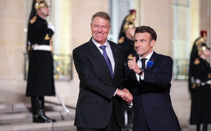 Preşedintele Iohannis, întrevedere cu omologul francez: România este pregătită să adere la Schengen