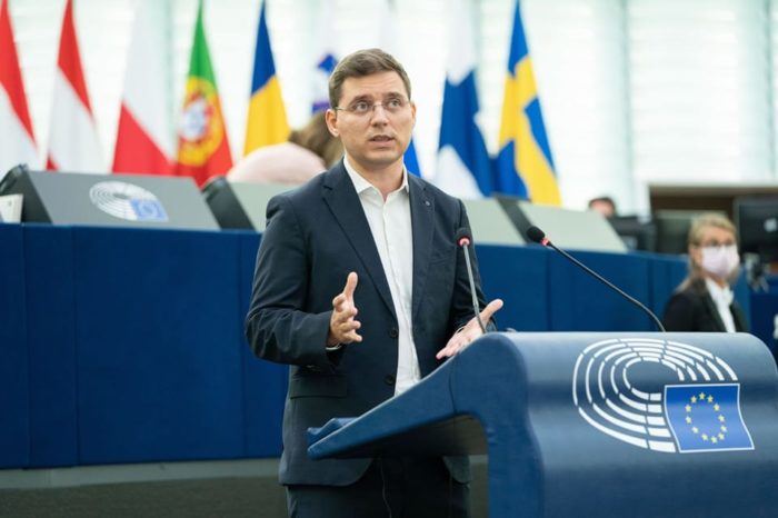 Victor Negrescu: Am primit asigurări că Spania acordă o atenţie sporită aderării României la spaţiul Schengen