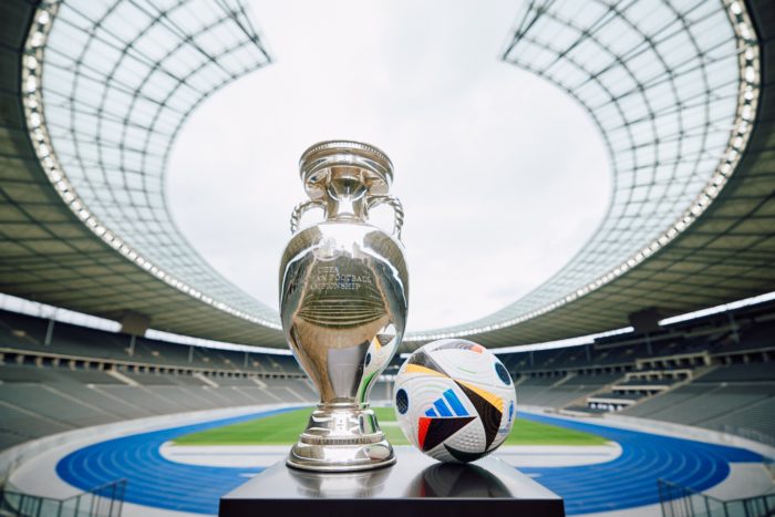 Fotbal: UEFA a prezentat mingea oficială a EURO 2024