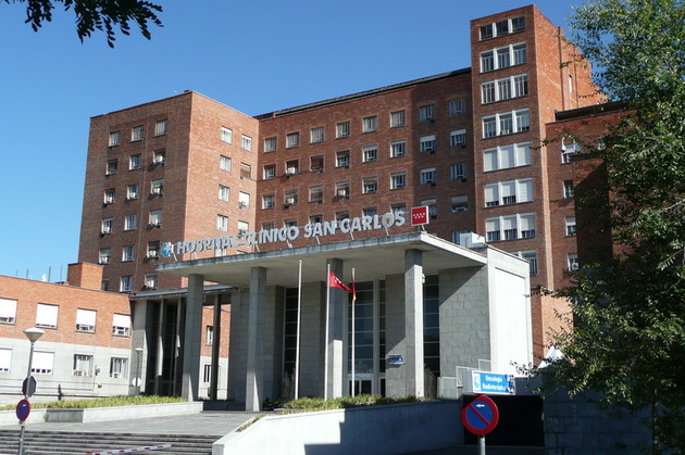 O asistentă medicală din Spania este bolnavă de Ebola