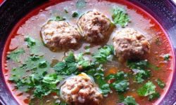 Ciorba cu perisoare de vita