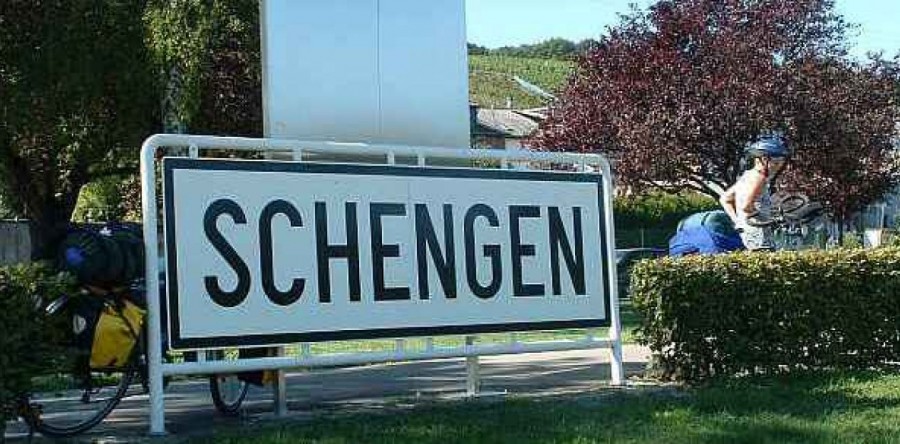 UE lansează lupta contra radicalizării și securizează Schengen