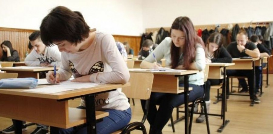 Ministrul Educatiei cere scolilor solutii pentru elevii de clasa a VIII-a