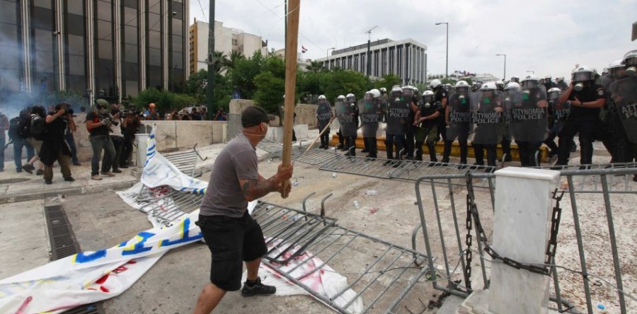 Grecia: Ciocniri între anarhiști și poliție