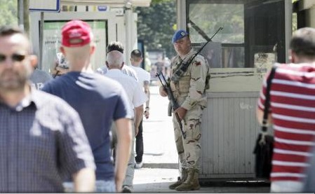 Mii de albanezi solicită azil în Germania