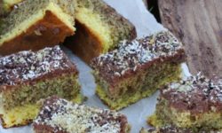 Prajitură cu nucă si mac