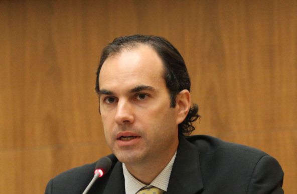 Șeful FMI pentru România și Bulgaria: România să solicite negocierea unui nou acord