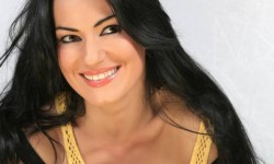 Iti mai aduci aminte de Silvia de la Vegas? Vezi ce face artista in America