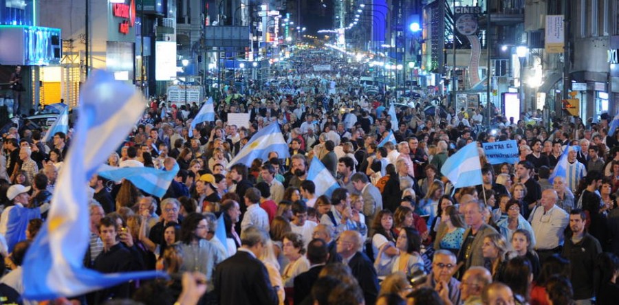 Argentina: Manifestații la o săptămână după preluarea mandatului de către președintele Mauricio Macri